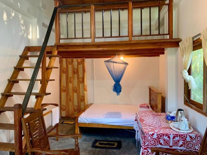 Sunil'S Homestay Sinharaja Kalawana Номер фото